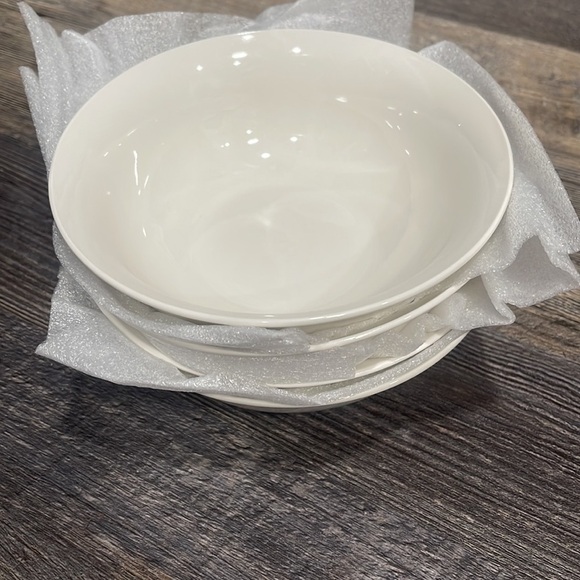 4 porcelain bowls - Picture 5 of 6
